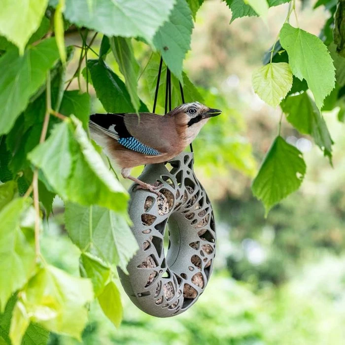 National Trust Yara Fat Ball Feeder - 100% Recycled - Image 4