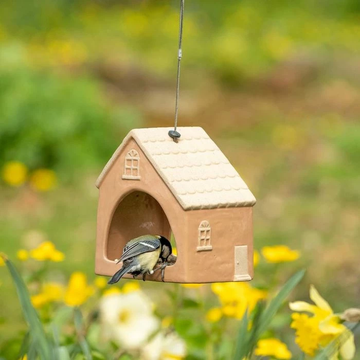 Suvila Bird Feeding House - Image 2